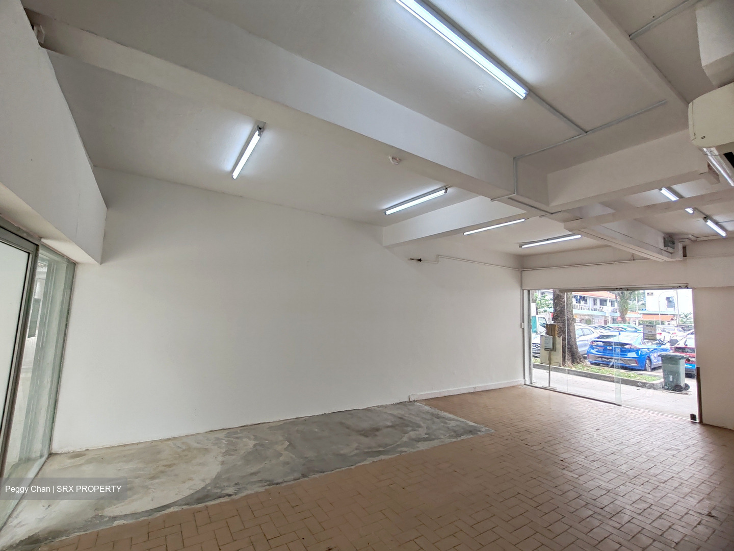 Upper Boon Keng Road (D14), Shop House #622708761